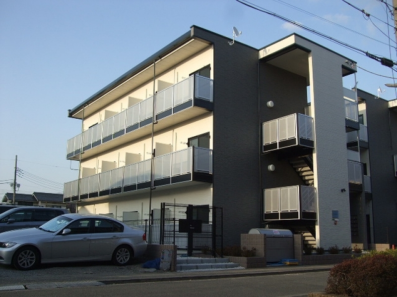 レオパレスＬＵＮＡ　ＰＩＥＮＡ