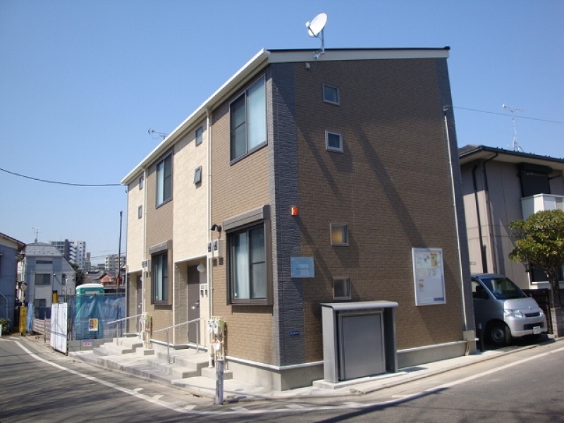 レオネクストファーストリバー