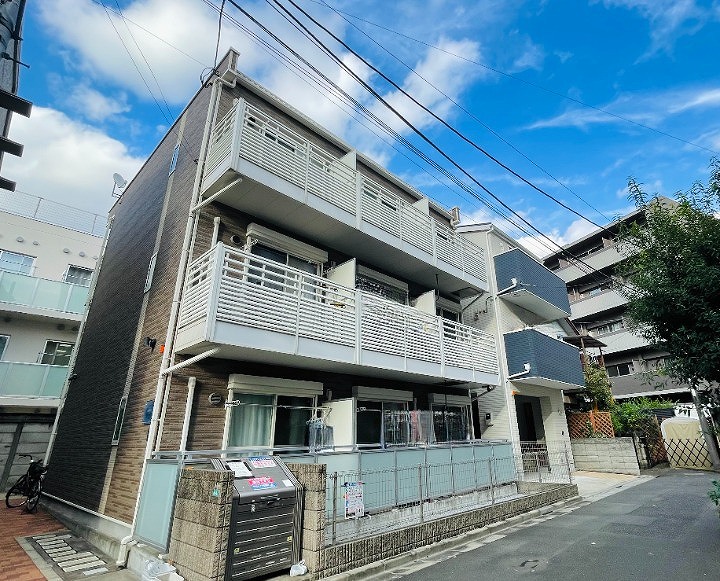 レオネクストフォルトゥーナ