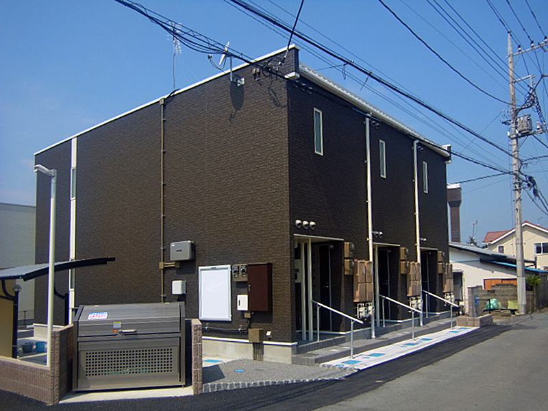 レオネクストフルーリーフ