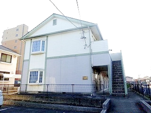 レオパレス井上