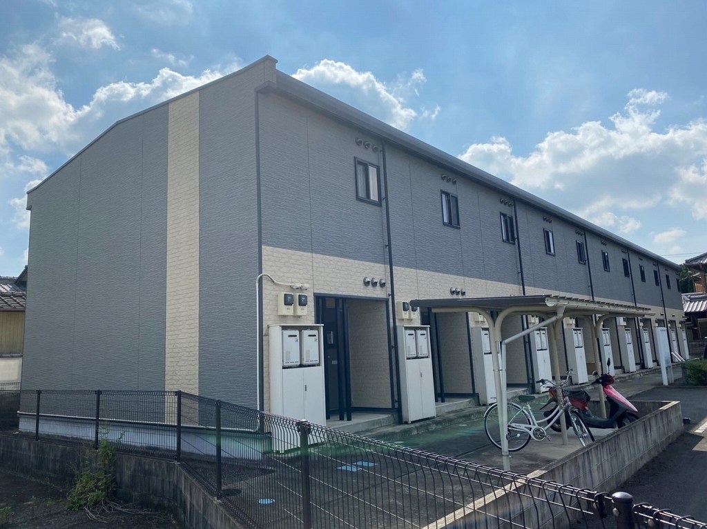駐 車場 レオパレス